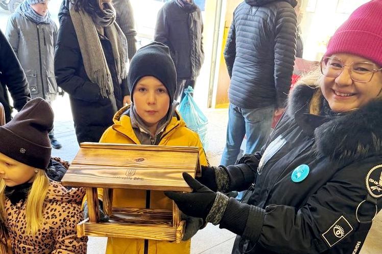 Zimowe wsparcie dla ptaków i środowiska w Jastrzębiu-Zdroju